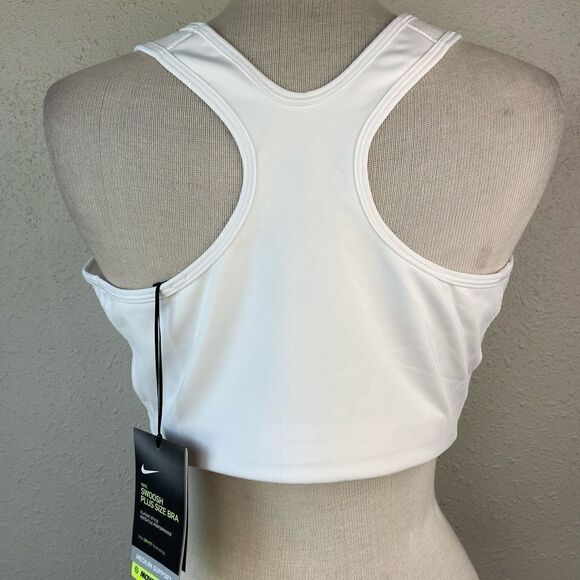 NWT Nike Swoosh Plus Size Sports Bra - Picture 3 of 5